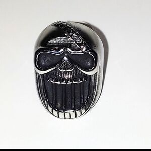 Skull Ring / bottle opener